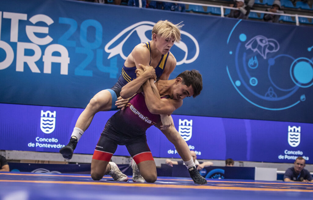 Mario Trujillo, durante su combate de octavos contra Suecia